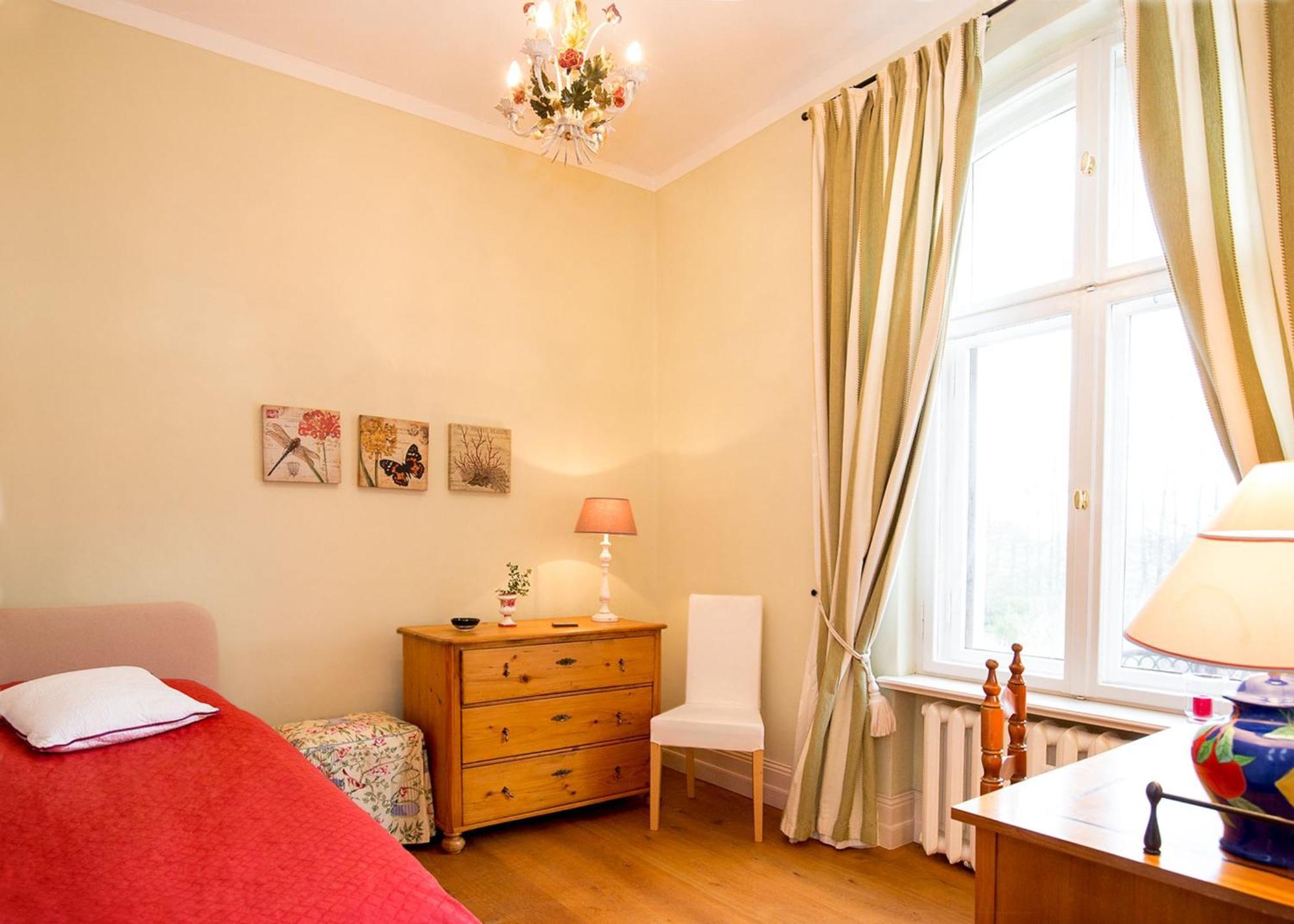 Gutshaus Penzlin Villa Meyenburg  Bagian luar foto